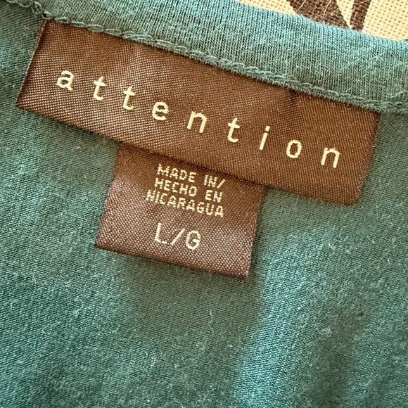 Sarah Michelle Colorful Peacock Feather Blouse - Picture 9 of 13